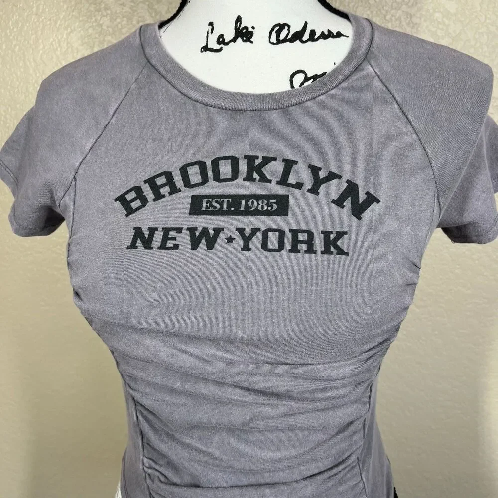 Just Polly Grey Crew neck Ruched-Front Baby Tee T-Shirt size M  Brooklyn casual